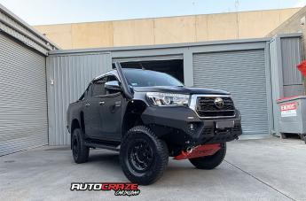 TOYOTA HILUX N80 4WD ATX AX201 CAST IRON BLACK